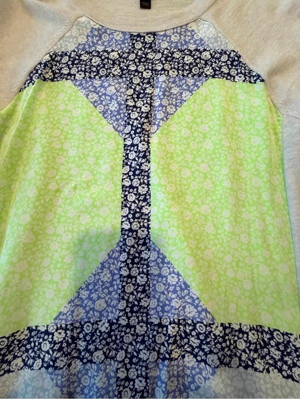 JCREW vintage vibes Neutral Pullover Sweater with Neon Lime & Navy! S